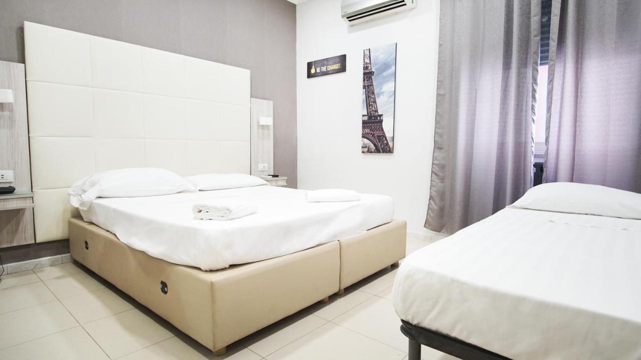 Hotel Cesare 14 נאפולי מראה חיצוני תמונה